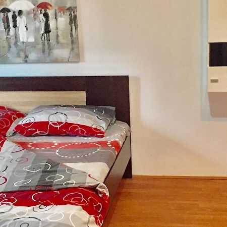 Dusica Apartmani Ягодина Экстерьер фото