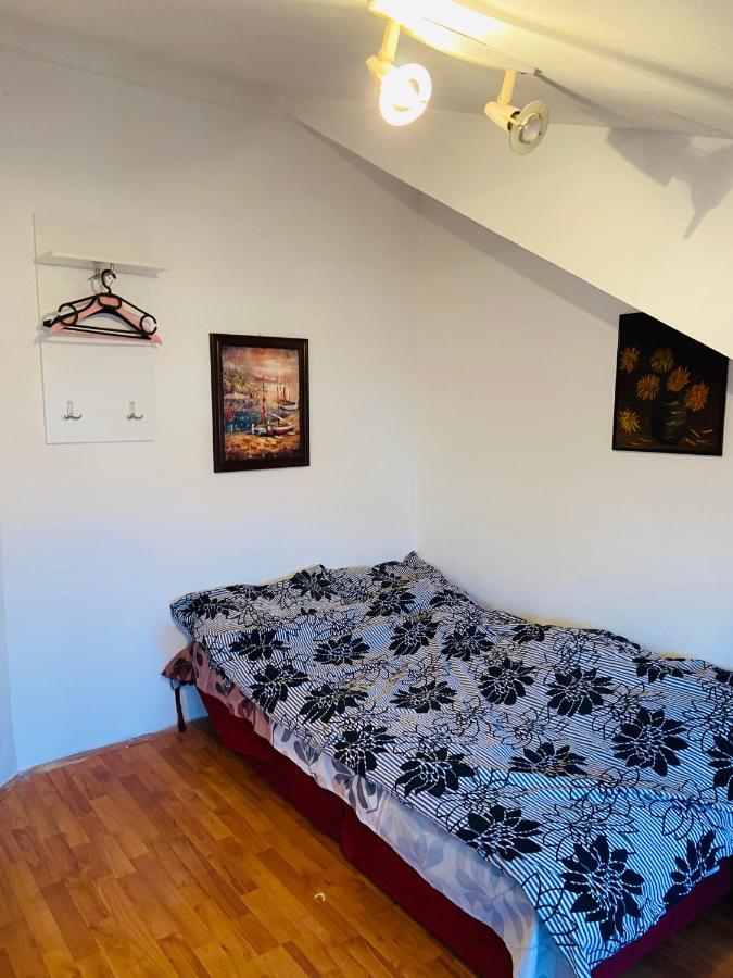 Dusica Apartmani Ягодина Экстерьер фото